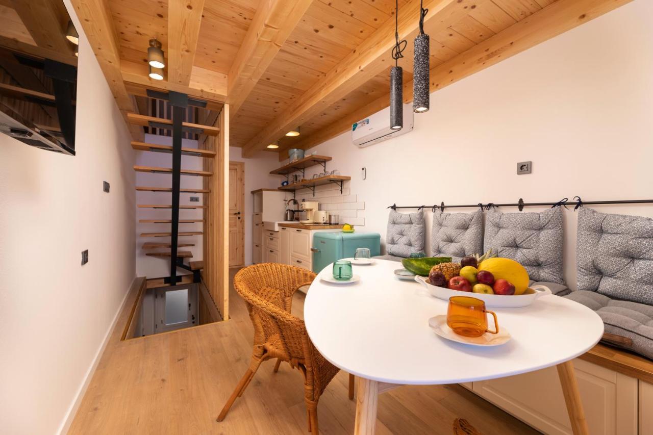 Little Beach House Baska  Luaran gambar